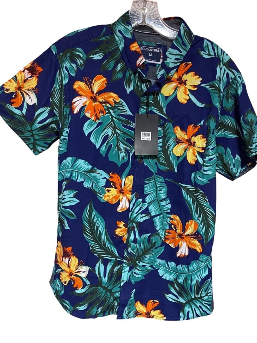 Eighth Avenue Mens Hawaiian Floral Camp Shirt Size M Button-Up Tropical Resort